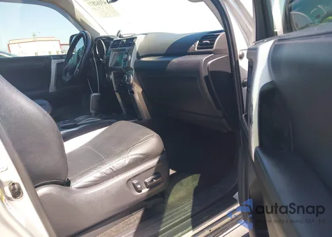 2010 Toyota 4Runner Sr5/Sport из США, поврежденный, VIN JTEZU5JR3A5002153